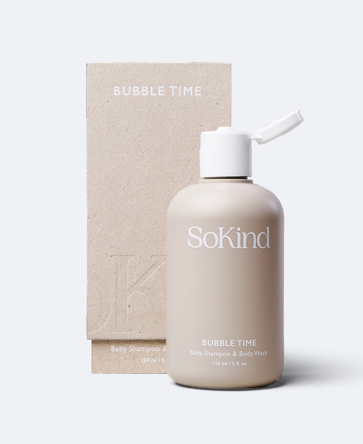 Productafbeelding van de Bubble Time Baby Shampoo en Body Wash van SoKind met het doosje van de verpakking erbij.